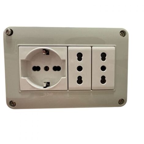Cassetta elettrica pronta all'uso per interni IP40 presa Schuko + 2 prese universali