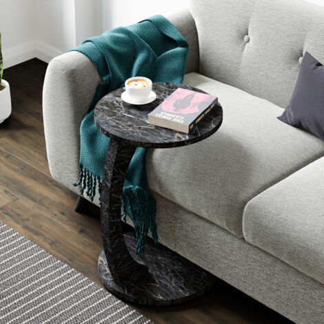 [En.Casa] – Table d’appoint en panneau de particules effet marbre noir – Forme en C avec 4 roulettes – Dimensions 56 x 38 cm – Mobilité optimale