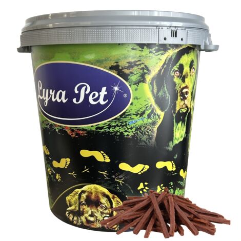5 kg Lyra Pet® Rinderdörrfleisch Sticks in 30 L Tonne