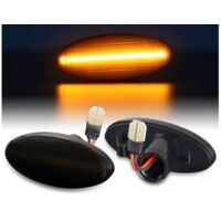 Kit Freccia Laterale a Led Side Marker Dinamica Lente Fume Per Opel Vectra B 1995-2002 Resistenza Inclusa