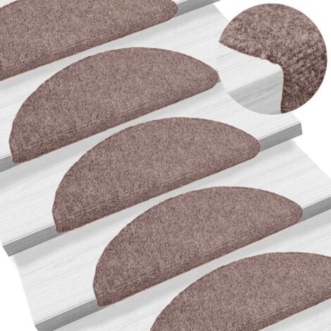vidaXL Tappetini per scale autoadesivi 30 pz 56x17x3 cm Marrone Chiaro semicircolari