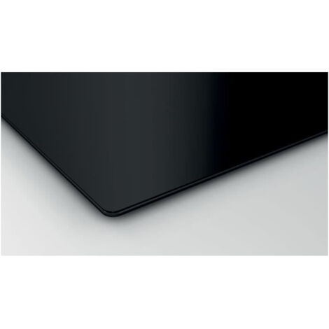 Bosch – Plaque induction 4 feux 60 cm – Puissance 4600W – Commandes tactiles – Timer sur chaque foyer – Fonction QuickStart et ReStart