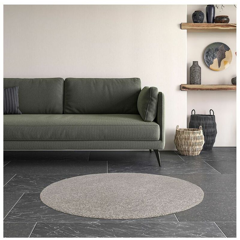 Tapis rond sur mesure taupe à longues mèches moelleux