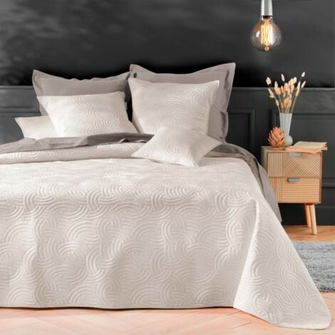Couvre-lit 3 Pièces Matelassé 220x240cm + 2 Taies D'oreiller 50x70cm