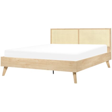 Beliani – Lit double boho en rotin et bois clair 160x200 cm – Tête de lit tressée – Sommier à lattes amovible – Construction stable et durable (1/5)