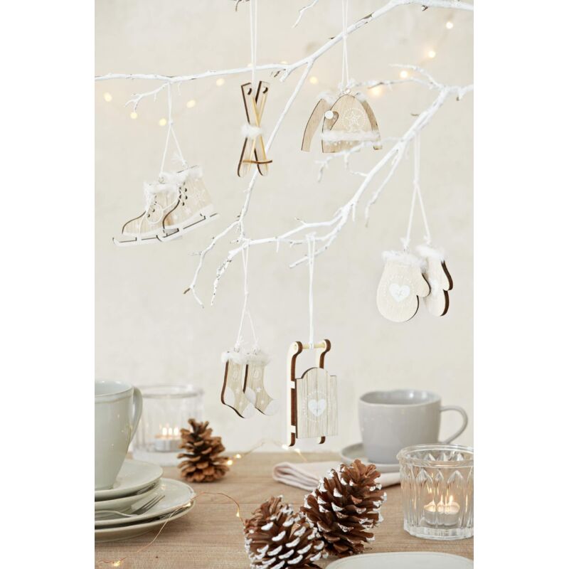 HEITMANN DECO Set 6 Decorazioni Albero Di Natale In Legno - Forme Invernali: Slitta, Sci, Pattini, Guanti, Calze, Maglione - 2