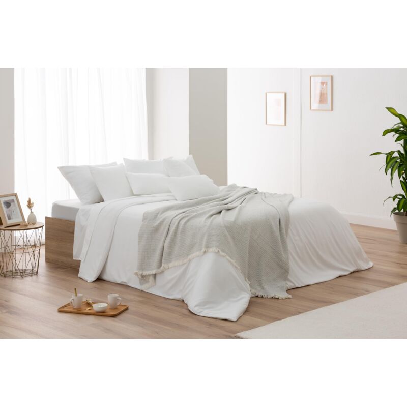 Coperta morbida e calda e accogliente per letto, divano