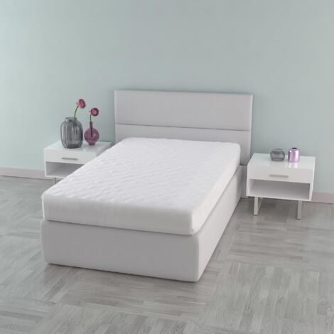 Coprimaterasso SAFE imbottito e impermeabile, Piazza e mezza 120x195 cm (1/4)