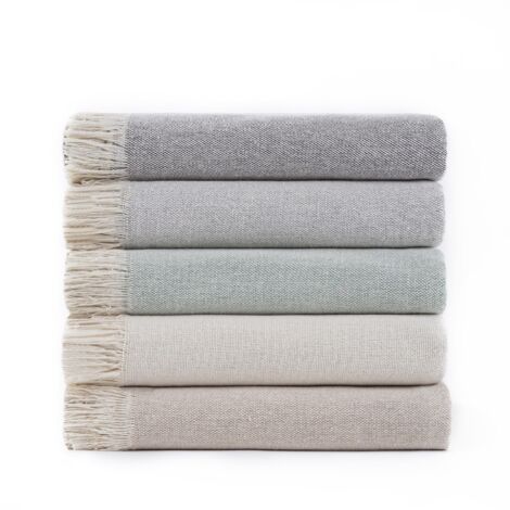 Todocama, Copriletto multiuso per divano, coperta in pile, plaid per letto, copriletto, prodotto in Spagna, in tinta unita (180 x 260 cm, beige sabbia)