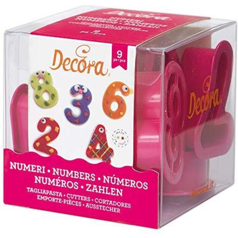 Decora 0255080 Set 9 Tagliapasta Numeri, Il Kit Ideale per Creare Decorazioni in Pasta di Zucchero o di Gomma, Made in Italy, Confezione da 9 pezzi. (1/3)