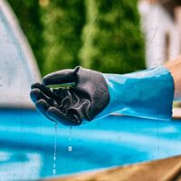 Gebol Grip Tech Plus - Guanti lunghi in gomma con protezione chimica, impermeabili in nitrile per la protezione da detergenti, acidi, grassi e olio