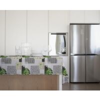 GEMITEX Tovaglia Tradition, Felpata, Cerata, Impermeabile e Antimacchia, Decoro 4146 Modern Jungle, Ideale x Tavoli Rettangolari da 10/12 persone, 140 x 240 cm MADE IN ITALY, Rifinita con tagliacuci