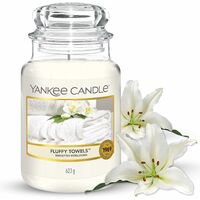 YANKEE CANDLE Candela Profumata In Giara Grande, Soffici Asciugamani, Durata Fino A 150 Ore, Fluffy Towels, 10.16 x 10.16 x 17.78 cm, 623 grammi