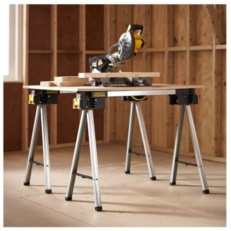 Stanley FATMAX – Paire De Tréteaux Pliables 900 Kg + Serre-Joint M150 Avec Patins Protection