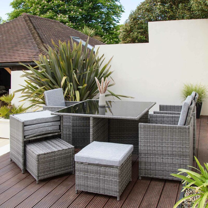 rattan cube outdoor dining set with parasol