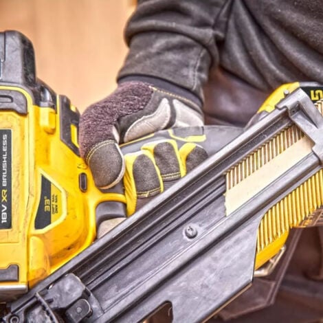 Cloueur de charpente 18V XR brushless (solo) - DEWALT DCN930N