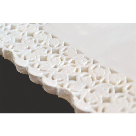 PIZZO SOTTO TORTA BIANCO 30X40CM 5PZ (1/2)