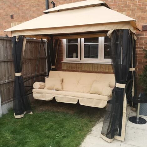 Gazebo on sale bench cushions