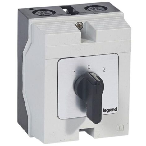Legrand – Commutateur à cames inverseur 3P 16A 690V – Indice de protection IP65 – Boîtier 96x120mm – Manette multi-positions