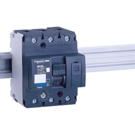 Disjoncteur modulaire Multi 9 NG125L 3 pôles 32 A courbe C - 18803