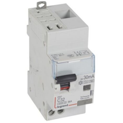 Legrand – Disjoncteur unipolaire 32A courbe C 4,5/6kA pour installations électriques – Immunisé contre déclenchements intempestifs – LEG410764 (1/3)