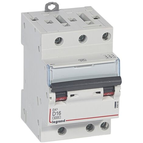 Disjoncteur DX³6000 10kA arrivée haute et départ bas à vis 3 Pôles 400V 16A courbe D pour peigne HX³ optimisé LEGRAND 408068 (1/2)