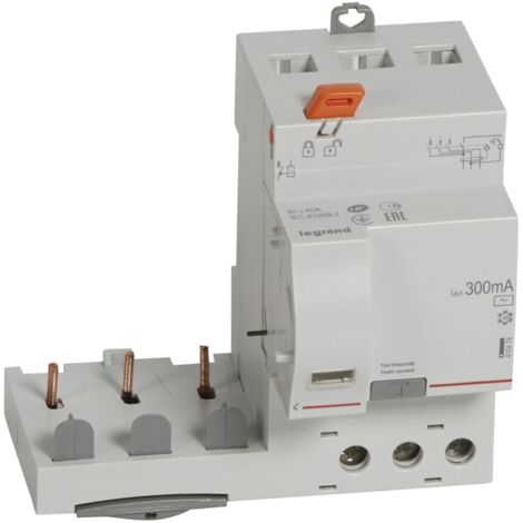 Bloc différentiel adaptable à vis DX³ pour disjoncteur 1 module par pôle - 3P 400V - 40A - typeAC 300mA - LEGRAND (1/2)