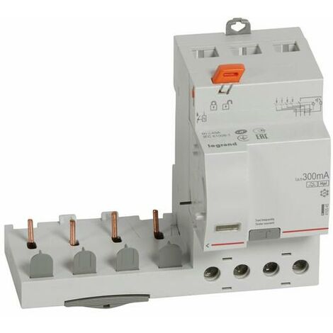 Bloc différentiel adaptable à vis DX³ pour disjoncteur 1 module par pôle - 4P 400V - 40A - typeF 300mA - LEGRAND (1/2)