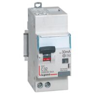 Disjoncteur différentiel DX4500 arrivée haute automatique et départ bas à vis U+N 230V 25A typeAC 30mA 2 modules (410715)
