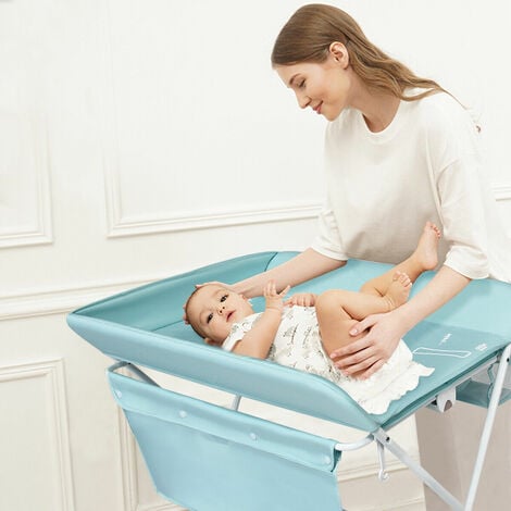 Foldable baby clearance changing station