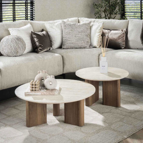 M&S – Lot de 2 tables basses rondes en céramique effet travertin – Piliers en panneaux de particules effet bois – Dimensions 76x76x30cm et 58x58x35cm