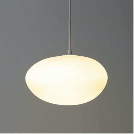 Kosilum – Suspension en verre opalin 33cm – Câble blanc réglable 150cm – Ambiance chaleureuse – Pour espaces modernes (1/5)