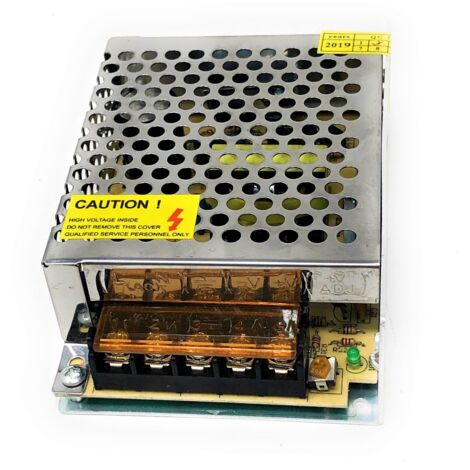 Alimentatore 5A da 60W Stabilizzato per Strisce Led con Protezione Sovraccarico (1/4)