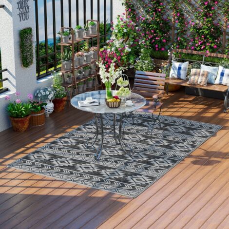 Outsunny Outdoor Teppich robuster Wetterfest Outdoorteppich Carpet mit Geometrie-Optik, Flachgewebe Outdoor-Teppich für Balkon Garten Terrasse Bad Flur Küche 182 x 274 cm Schwarz+Grau