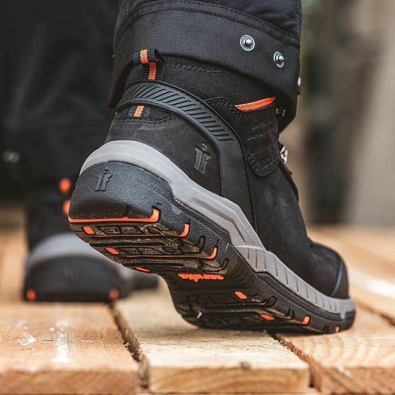 Scruffs assault hot sale safety boots