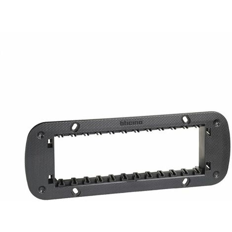 BTicino Living NOW Supporto 6 moduli fornito con valva di protezione - K4706