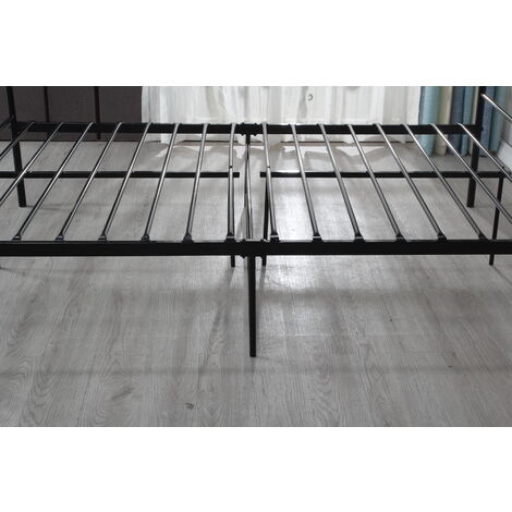 Cadre de lit pour matelas 90x200 cm en metal moderne + solide sommier en  metal - adulte ou enfant couleur blanc - mike epaisseur du metal +/- 0,75  mm LITERIE JULIEN Pas Cher 