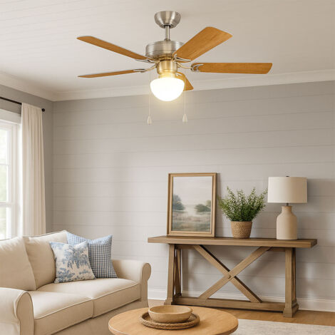 EGLO Deckenventilator CADIZ, 5 Flügel Ventilator mit Licht, Zugkette, Wendeflügel aus MDF in Silber oder Eiche, Gehäuse aus Stahl in Nickel-Matt, Sommer Winter Betrieb, AC Motor, Ø 106,6cm