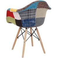 Poltroncina imbottita patchwork Kala con gambe in legno