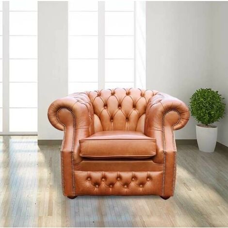 Buckingham tufted accent discount chair