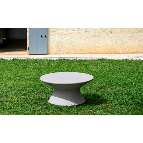 Fade Coffee Table  Biancokit fissaggio a terra- kit sabbia tavolo tavolino basso per interno esterno originale Plust in polietilene di design moderno bar caffè ristorante hotel