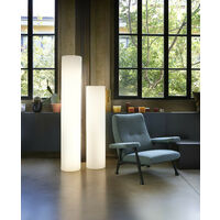 Fluo Light white - Ø 30 / 40 cmLampada da terra in polietilene per interni ed esterni originale Slide made in Italy bar ristorante piscina hotel