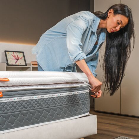 Topper Memory Foam 140x200 - alto 7 cm, a portanza differenziata, sfoderabile  One H7