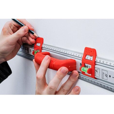 Bgs Technic – Règle de coupage et de marquage 750mm – Aluminium avec niveau à bulle – Poignée robuste – SKU 50866 (1/4)