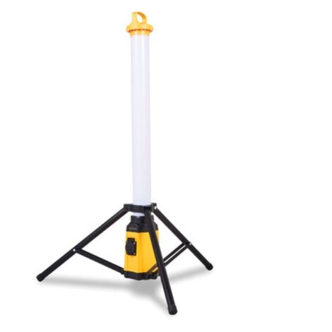 Stanley Plasterer's Area Light with Outlet Socket - 4500 Lumens (1/5)