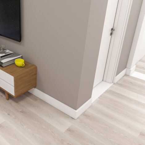 Barfuss Boden: Sockelleisten Aus Wildeiche, Landeiche, Lärche & Vinyl Rigid