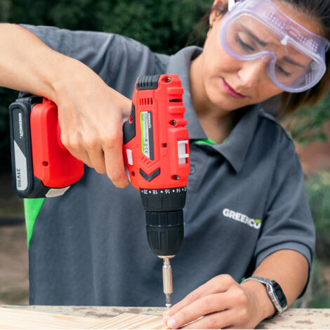 Taladro atornillador y perforador inalámbrico, batería litio 21V de 1.3Ah, velocidad 1500rpm, con batería, cargador y maletín incluidos - Greencut TD210L