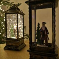 27cm Snowtime Dual Power LED Christmas Glitter Water Spinner Rustic Lantern Santa Scene