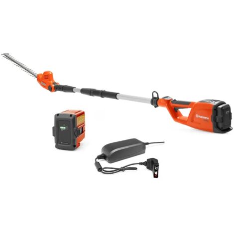 Tagliasiepi a batteria Husqvarna 120i TK4-H con asta telescopica + BLi10 e QC80