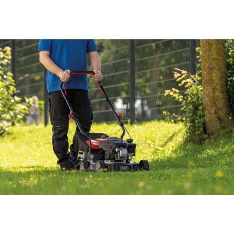 Scheppach Tondeuse à gazon thermique MP132-40 - 3,4 CV - Largeur de coupe 40 cm - Réglage hauteur de coupe sur 3 positions - Panier de ramassage de 35 L - Ergonomique - Grandes roues